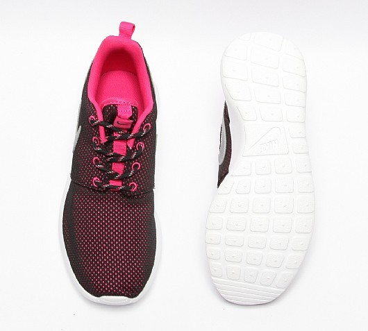 nike roshe run noir et rose